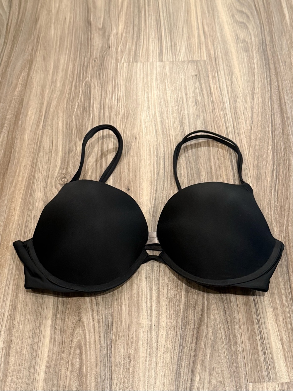 Victoria's Secret Black Molded Push-Up Bra 34D